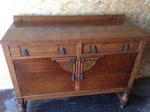 Corona sideboard