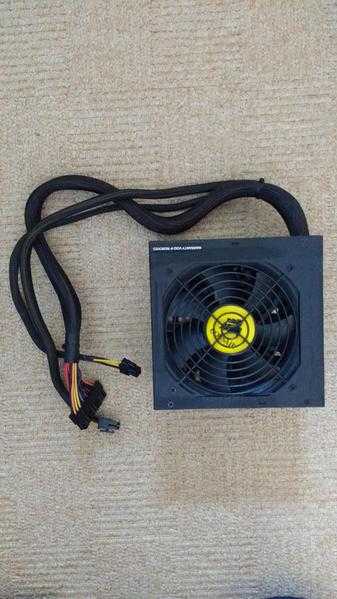 Corsair Professional Series HX520 Power Supply