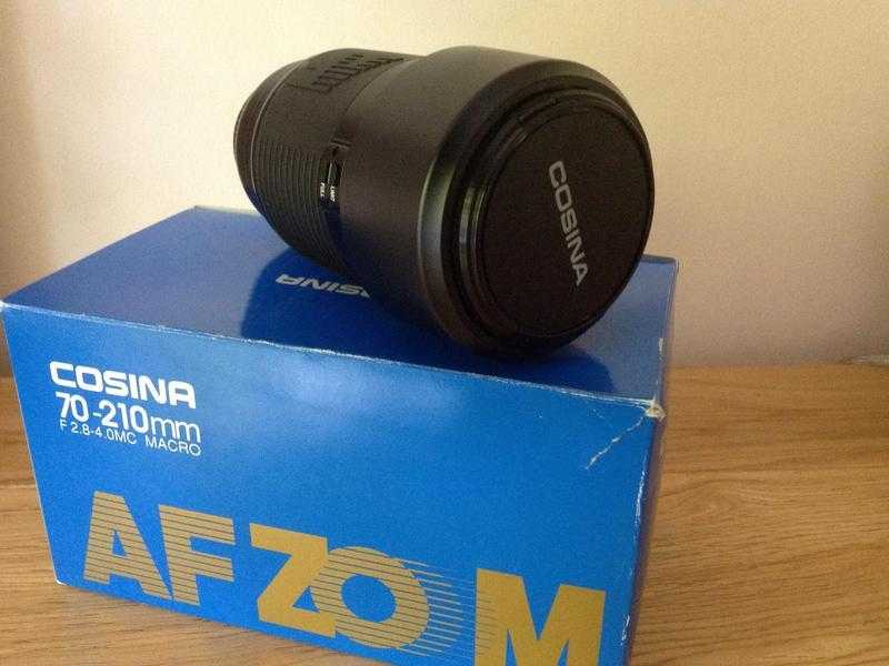 Cosina 70-210mm zoom lens