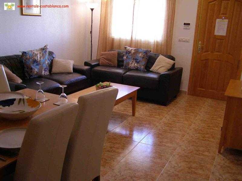 Costa Blanca, From 26 July - 31 August, 2 bedroom townhouse, sleeps 4, Wi-Fi and AC 330 pw (SM034)