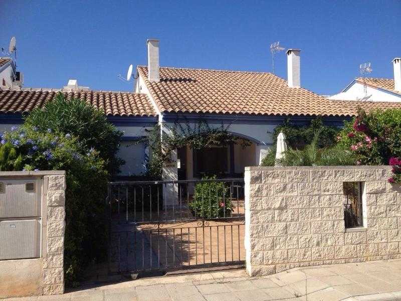 Costa Blanca holiday villa - offering half price