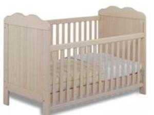 Cot, 3 sided, bedside cot.