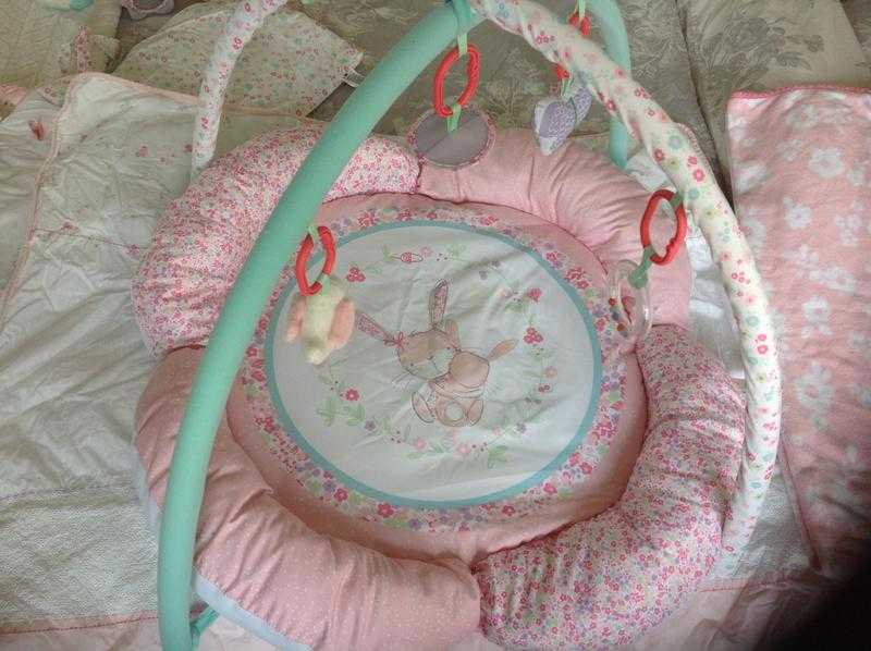 Cot bedding and baby gym