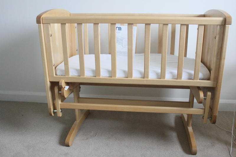 Cot - Mothercare gliding crib