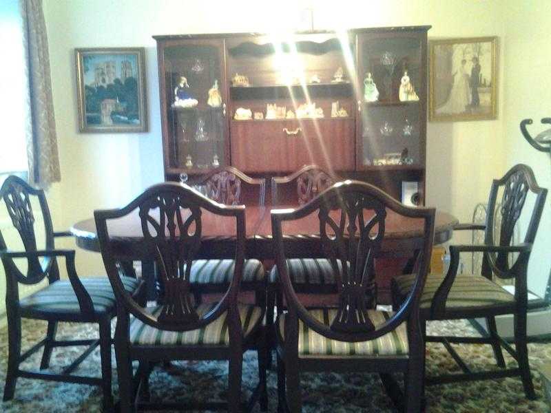 Coyles Dining Room Set