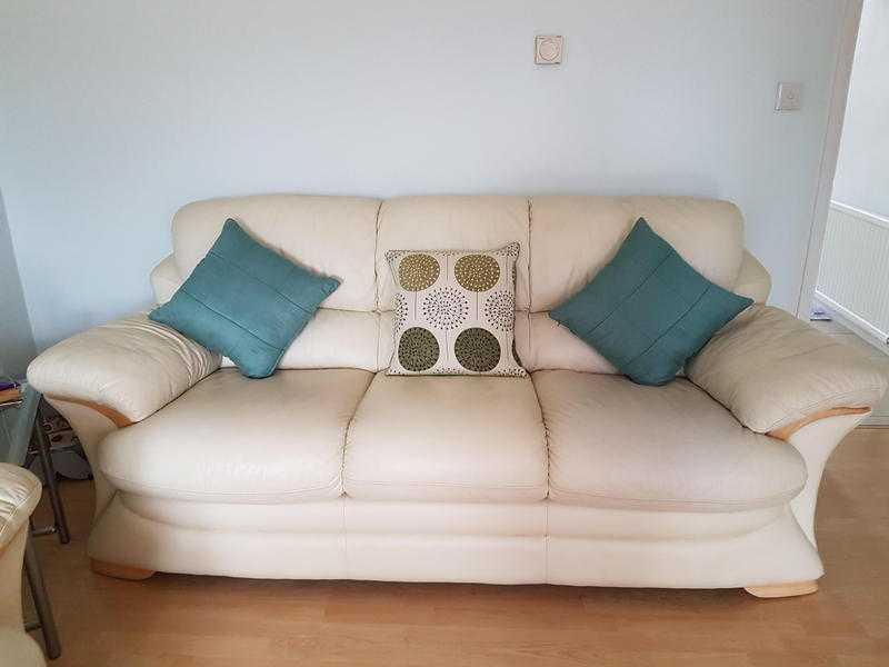 Cream Leather Sofa039s