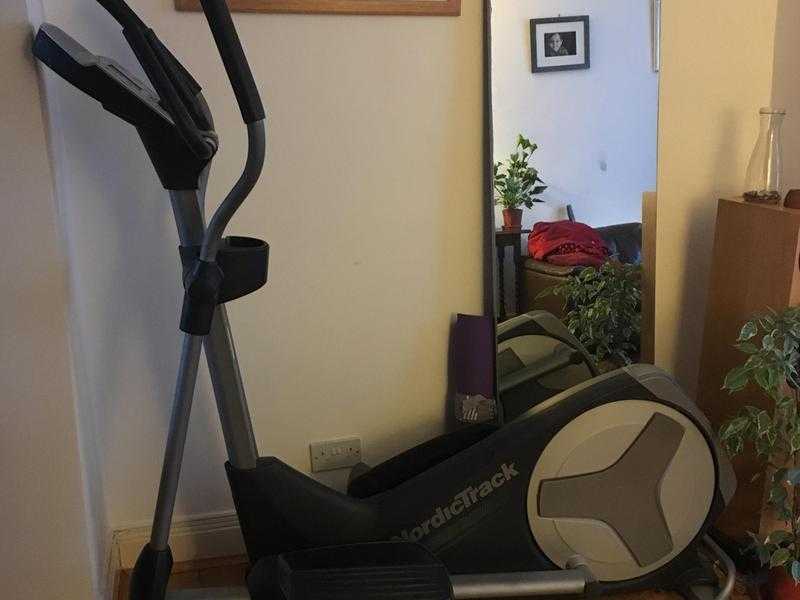 Cross Trainer