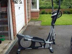 Cross Trainer