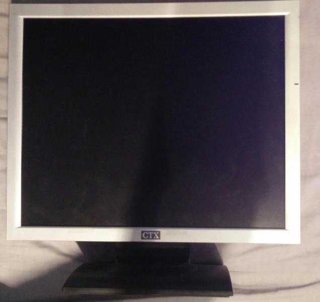 CTX 17quot Monitor VGA Good Condition