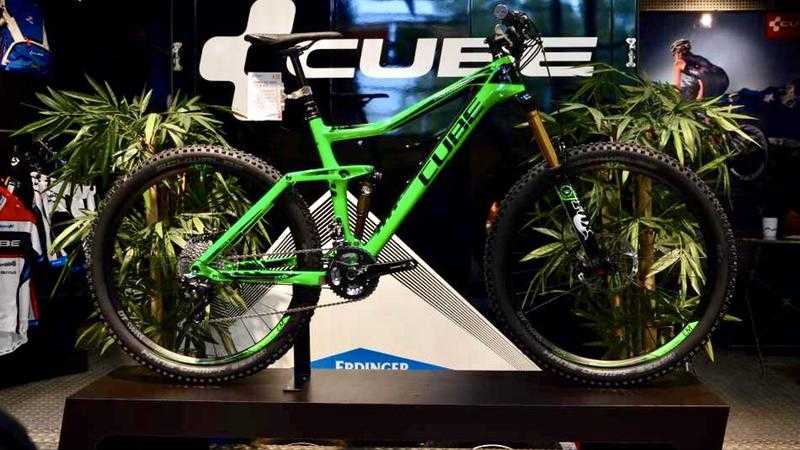 Cube Stereo Carbon mountain bike - super light  long travel