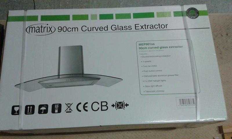 Curved Glass Extractor Hood 90cm