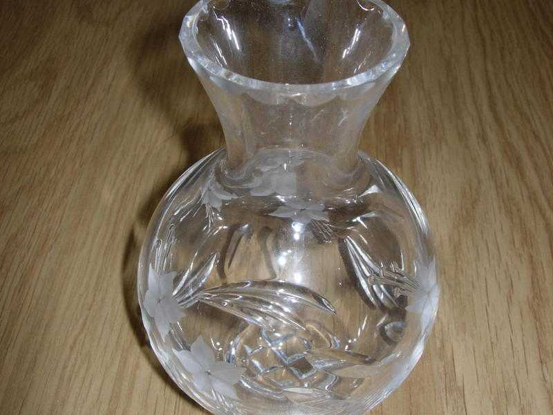 Cut Crystal Glass Vase