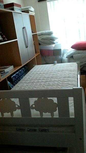 CUTE BED WITH MATTRESS