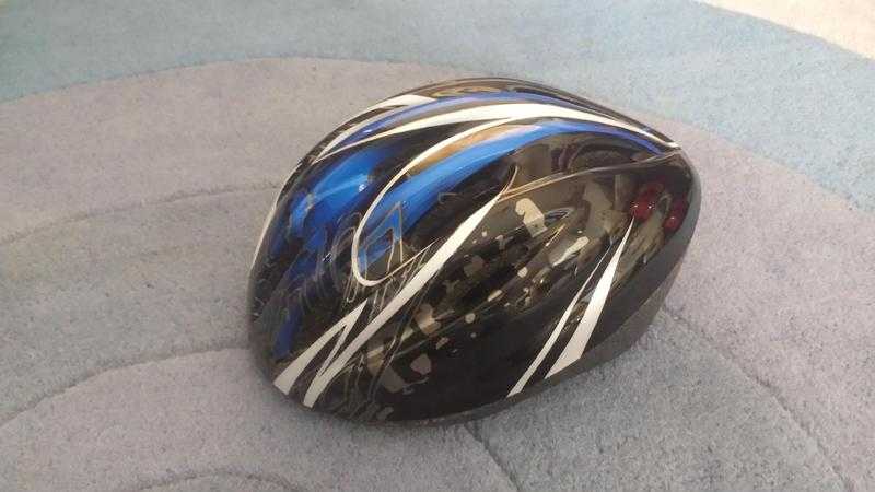 Cycle helmet