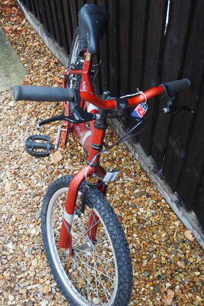 (D) Apollo Furnace Unisex CHILDS Bike Could be use as B M X bike