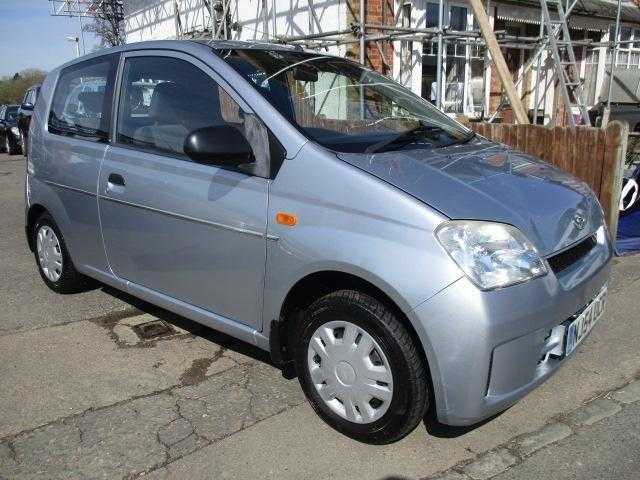 Daihatsu Charade 2004