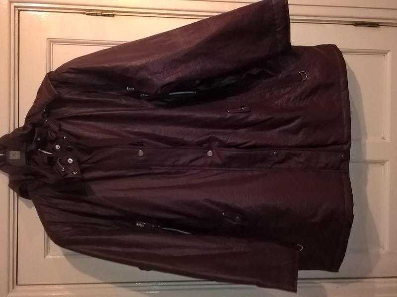 DANNIMAC LADIES RAINCOAT SIZE 24