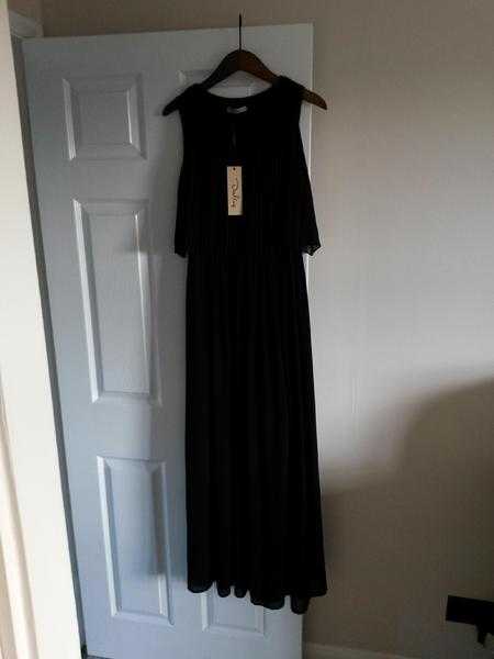 Darling Tyra Black Maxi Dress new unworn size 10