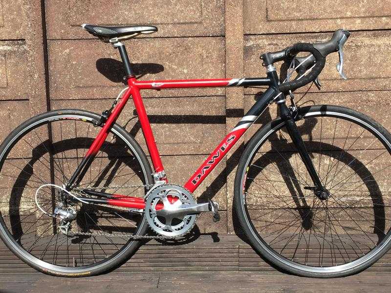 Dawes Giro3000 Alloy Road Bicycle 10 speed Shimano kit