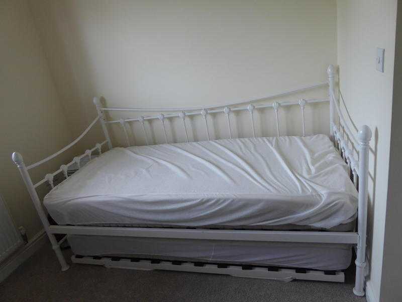 Day Bed