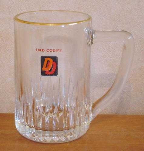 DD Double Diamond Ind Coupe Glass Beer Tankard 1 Pint - Collectable breweriana