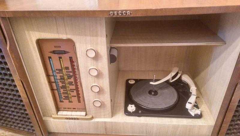 Decca Radiogram