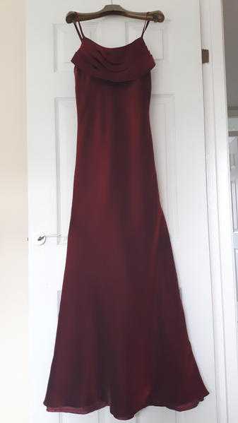 Deep Red Prompartyevening dress with stole, size 10