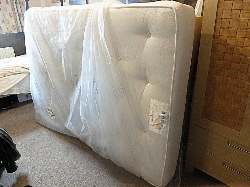 Deep Sleep Buckingham Double Mattress Exc Cond Horbury, Wakefield