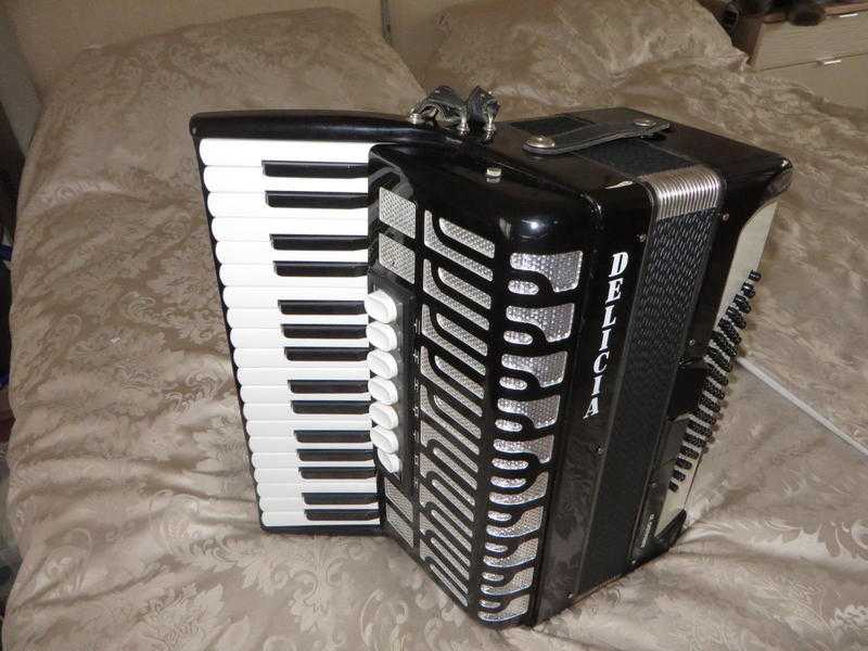 Delicia Piano Accordion