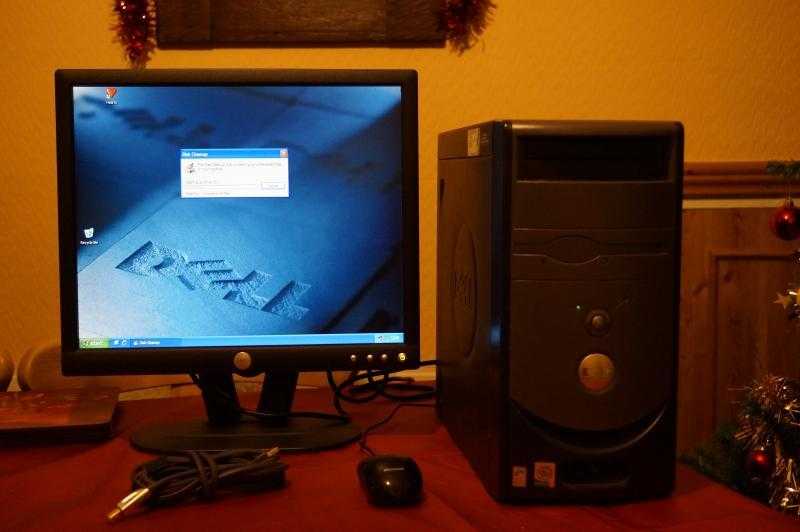 Dell PC, Dell 19quot Monitor amp Microsoft Mouse, all in great, clean condition amp full working order