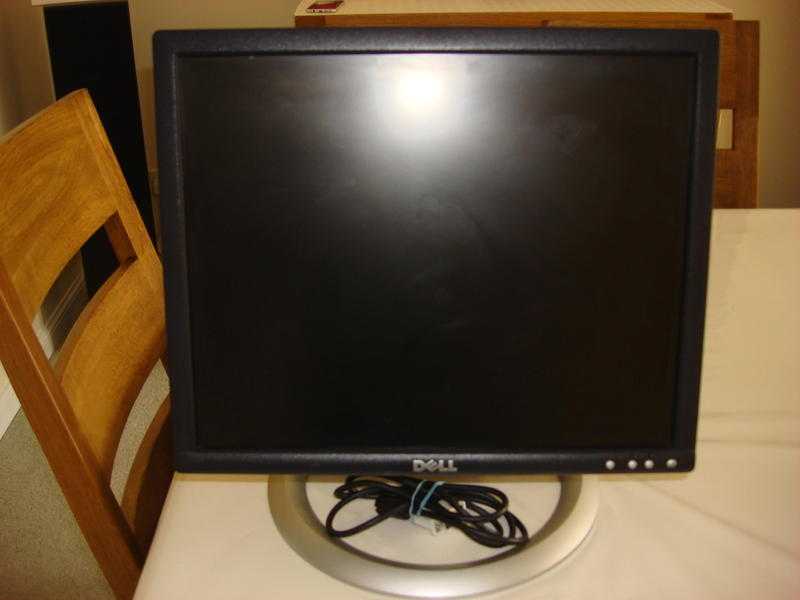 Dell UltraSharp 1704FPT 17quot Flat Panel LCD Monitor