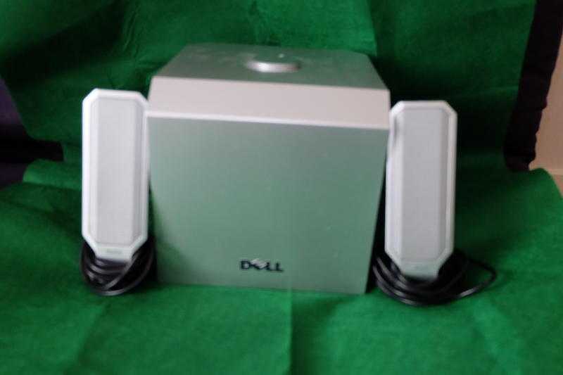 Dell Zylux multimedia sub woofer and speakers