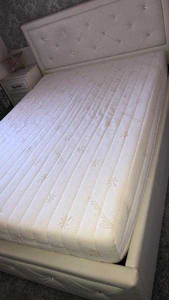 DELUX MEMORY FOAM MATTRESS Reduced