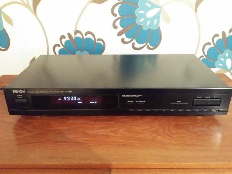 DENON Precision Audio ComponentAM-FM Stereo Tuner TU-260L (SEPARATES)