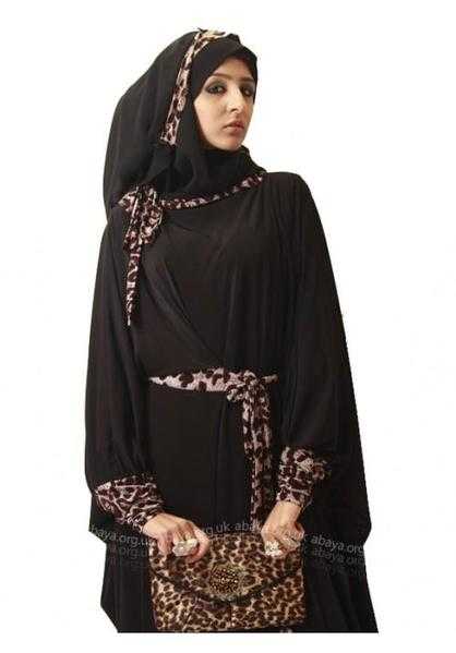 Designer Islamic Clothing, Hijabs and Abayas in Lonlon