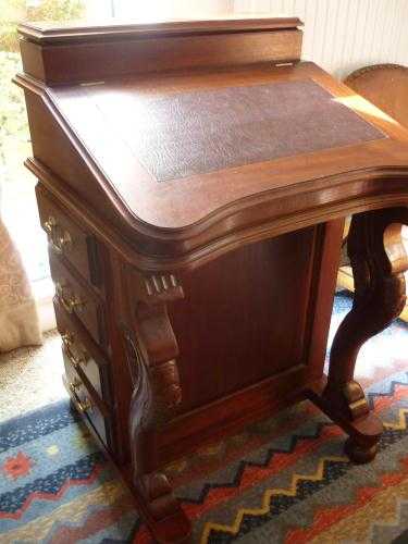 DESK. Beautiful Davenport reproduction desk