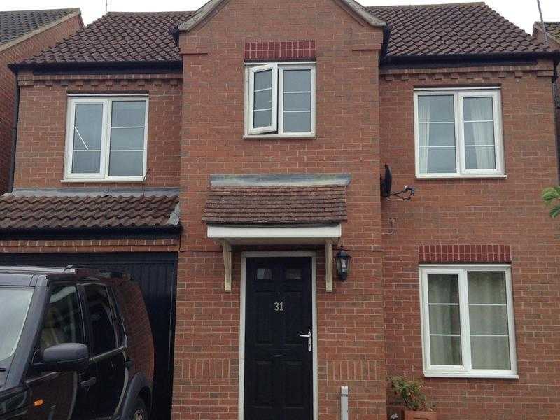 Detached 4 bedroom house for rent in a nice area