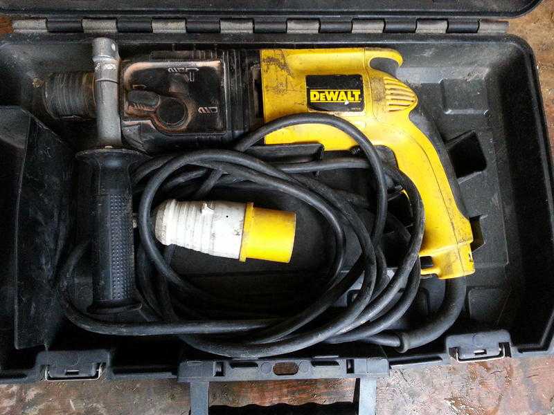 DeWalt 110V SDS Hammer Drill.