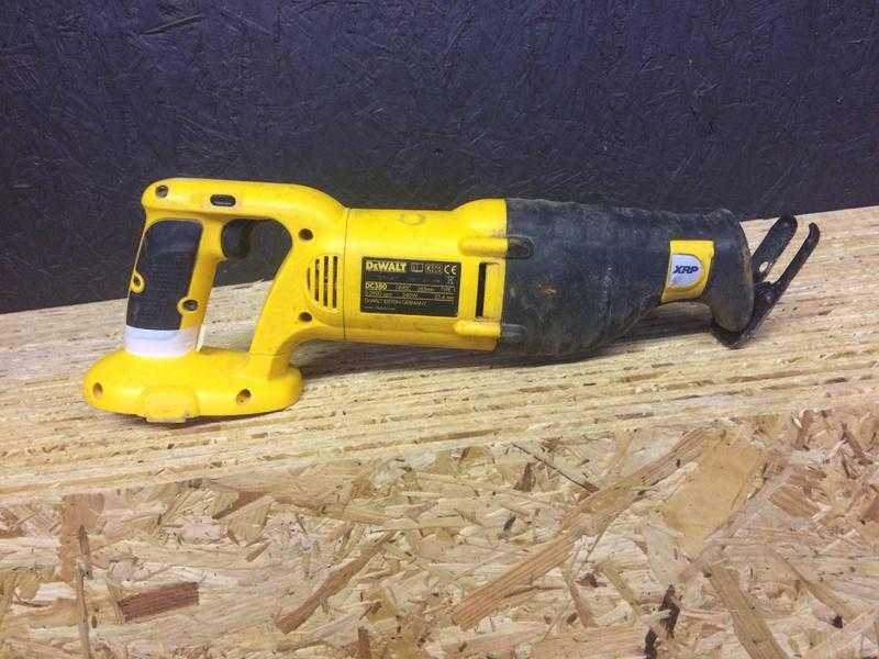 DeWalt 18v DC380 Reciprocating Saw