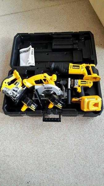 Dewalt Cordless Combo Kit 18V