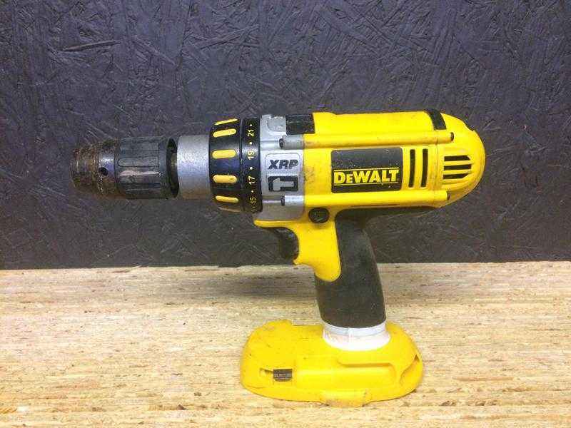 Dewalt DC925 XRP 18v Hammer DrillDriver