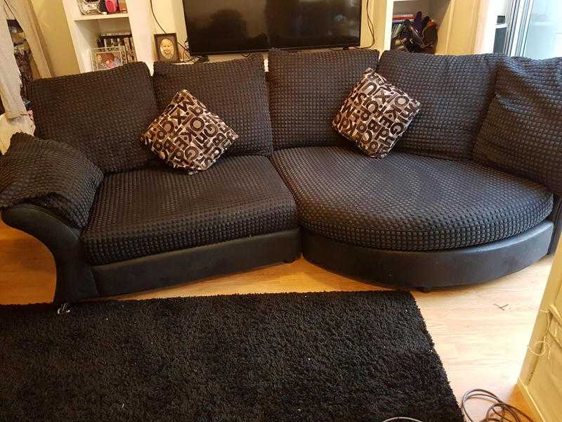 Dfs corner sofa with armchair and puff