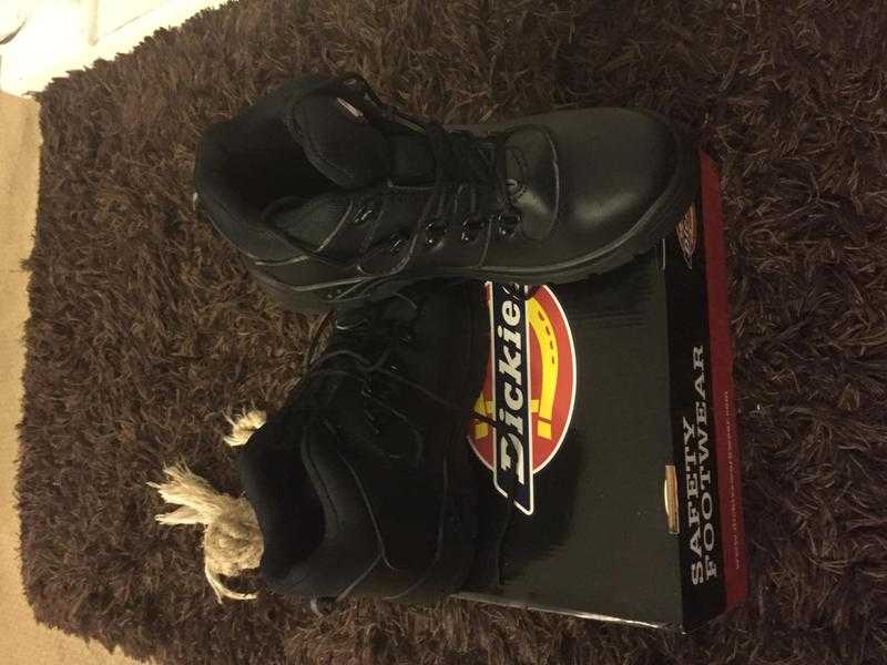 Dickies black safety boot