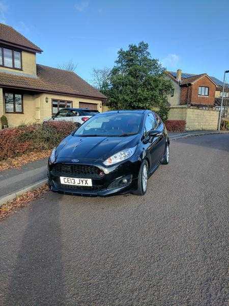 Diesel Ford Fiesta Zetec S 2013