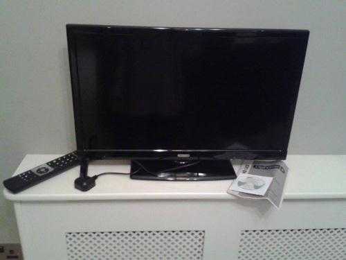 Digihome 24 LED HD Flat Screen, Smart Television