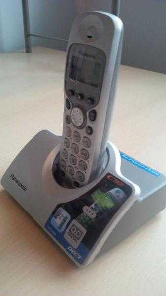 Digital cordless phone