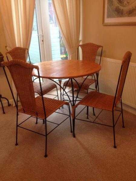Dining table amp 4 Chairs