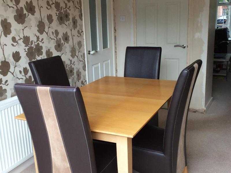 Dining table and 4 chairs