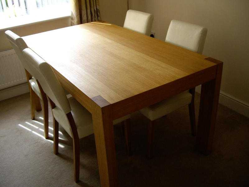 Dining Table and 4 chairs