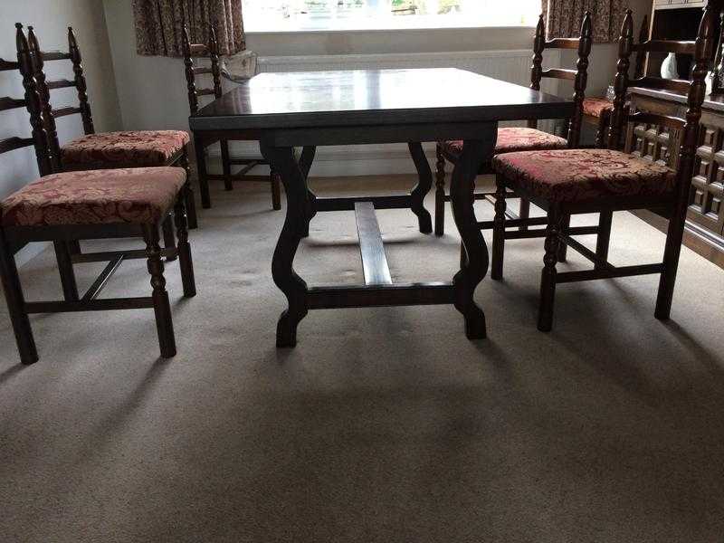 Dining Table and 5 chars